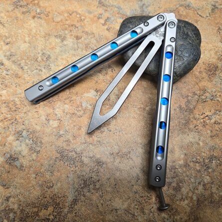 TheOne Benchmade 51 Titanium Balisong - Image 3